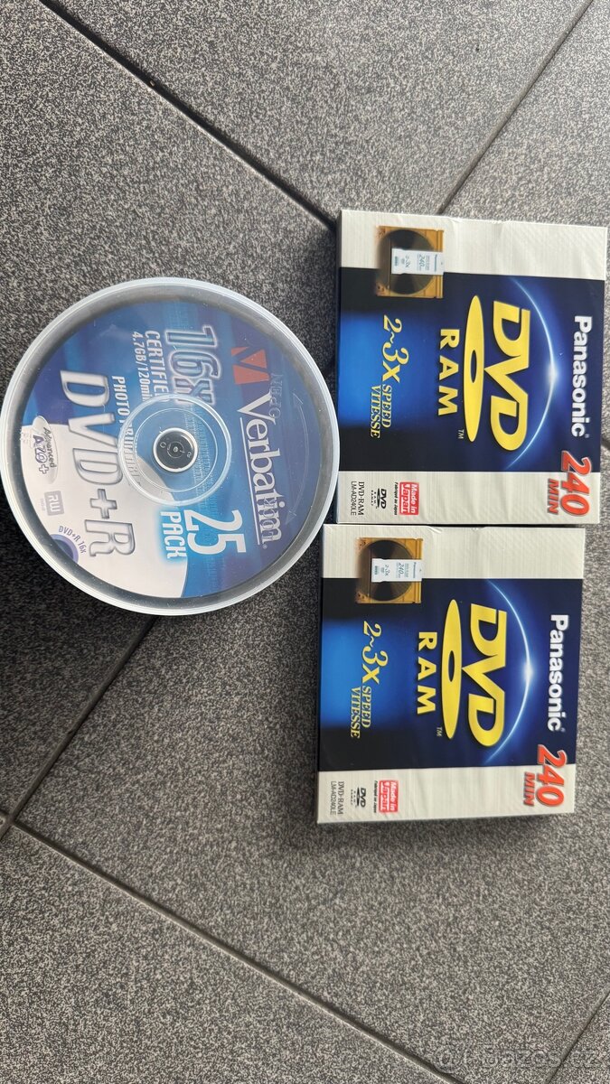 15 ks DVD R a 2 DVD RAM
