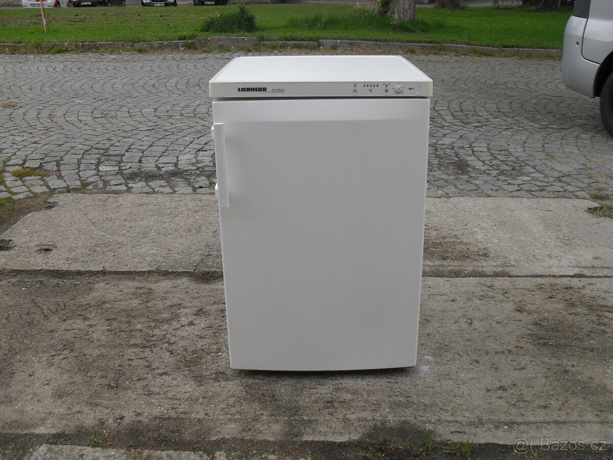 ŠUPLÍKOVÝ MRAZÁK LIEBHERR 126L,LED DIODY,ALARM,TOP ZNAČKA
