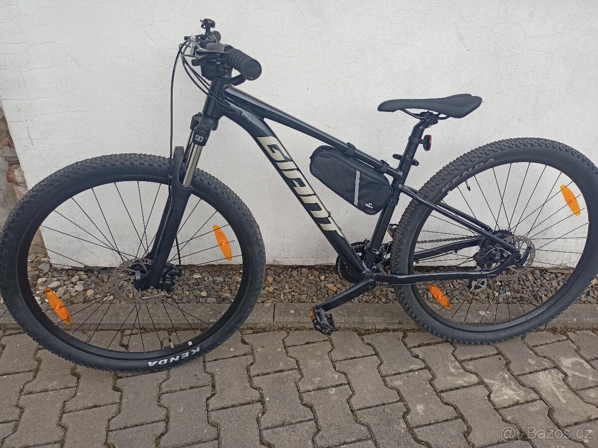 Horské kolo Giant Talon 29