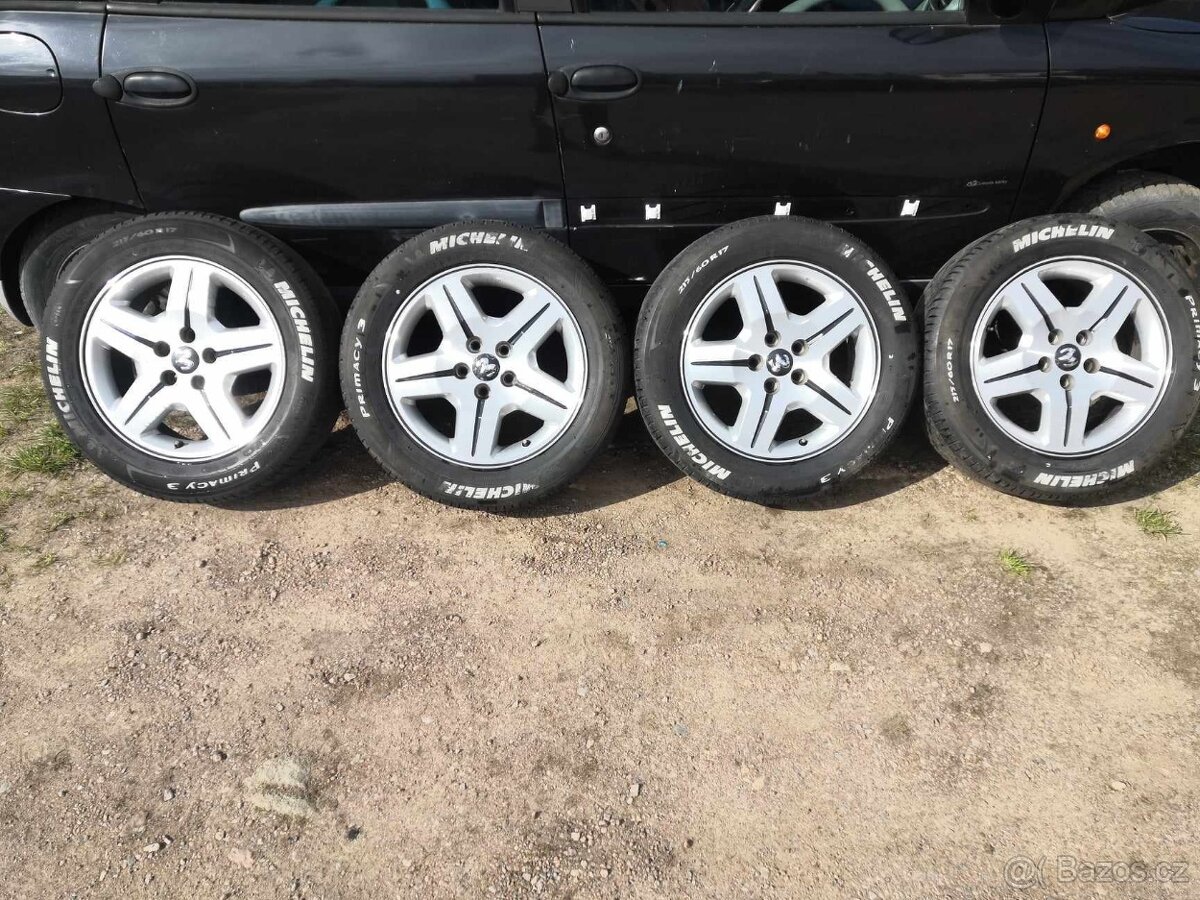 Originální sada alu disků R17 Dodge/Chrysler + letní pneu