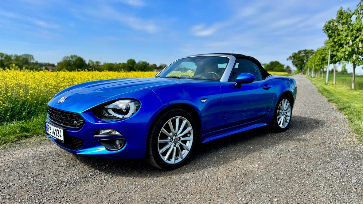 Fiat 124 Spider 1.4 Turbo " LUSSO " naj. 22.000km
