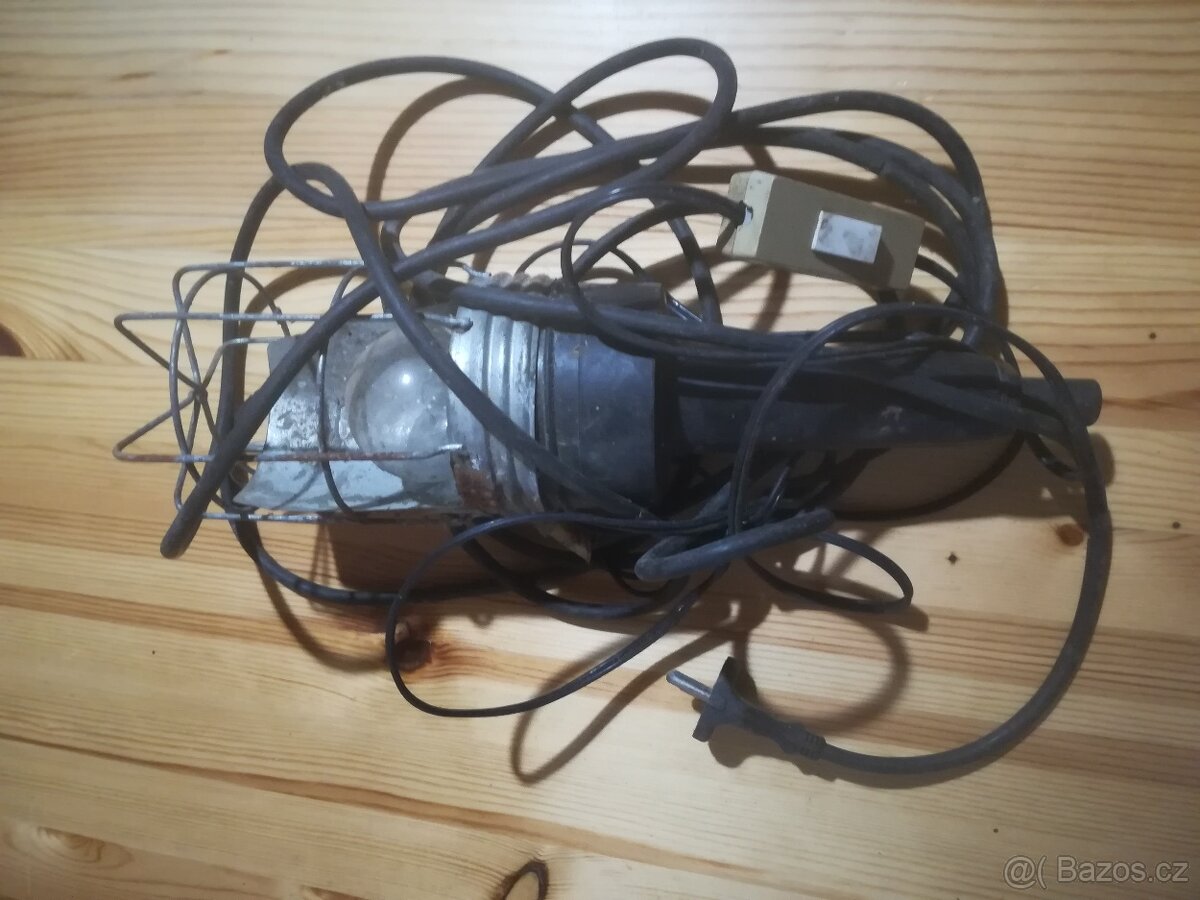 Prodám montážní lampu viz foto