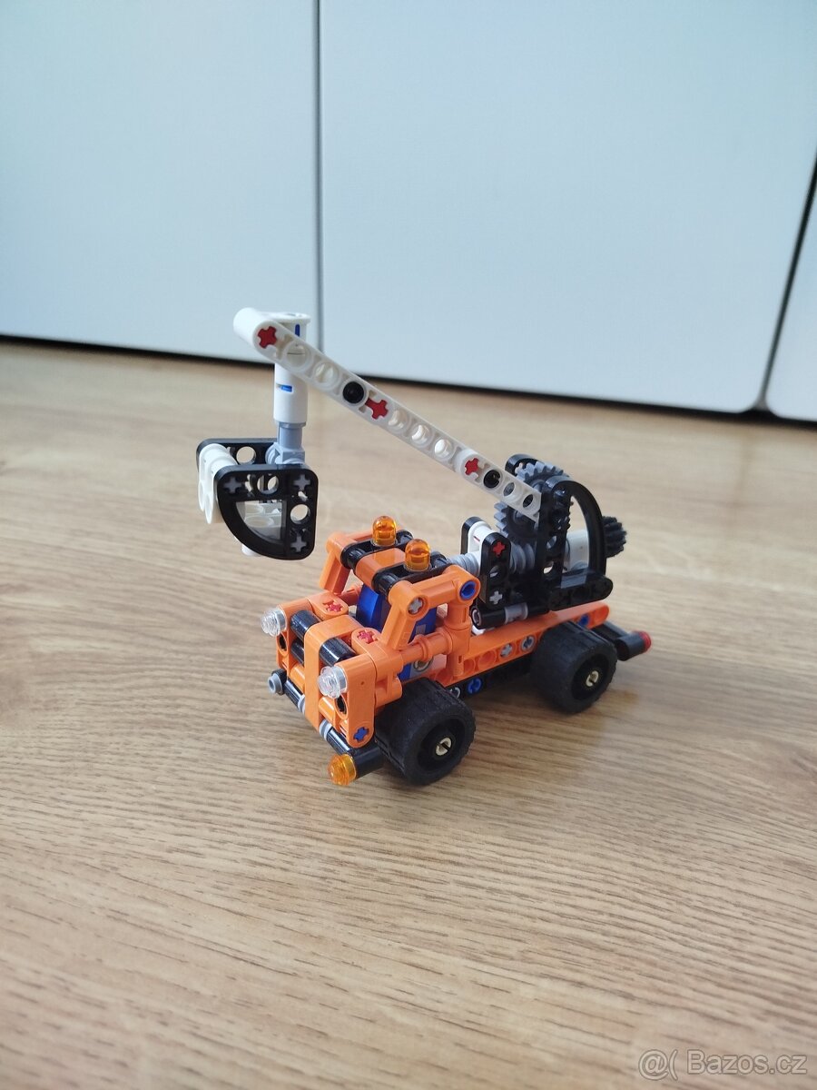 Lego Technic 42088 Pracovní plošina
