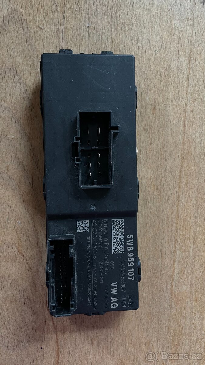 řídící jednotka pro elektrický kufr 5Q0959107