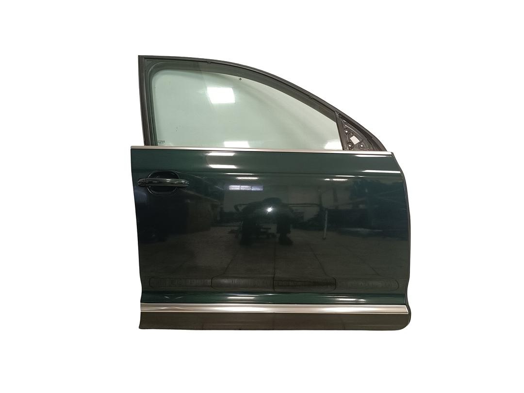 Pravé přední dveře tmavě zelená LD6W VW Touareg 7L r.v. 2006