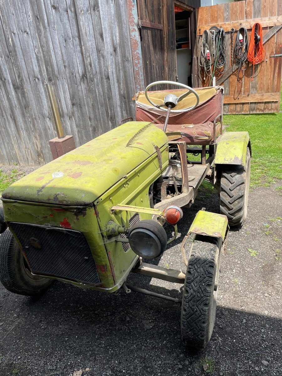 Traktor domácí výroby