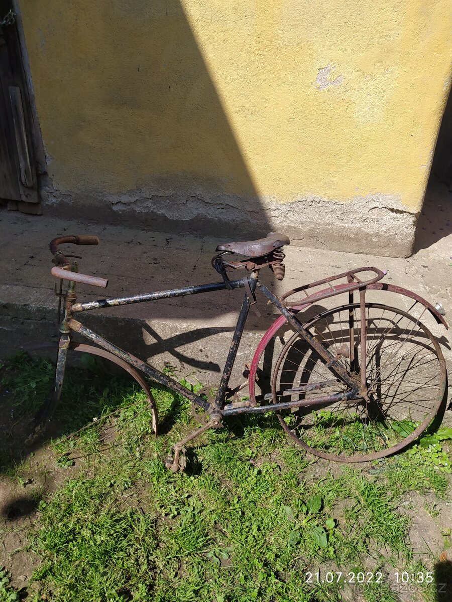 Historicky bicykl