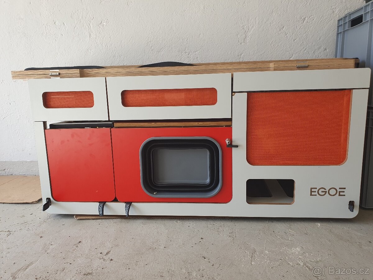 Autovestavba EGOÉ Roamer 400