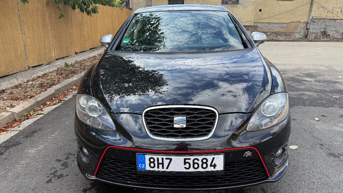 Seat Leon 1.8 TSI Turbo, 2012 – 145.000 km, servisní knížka