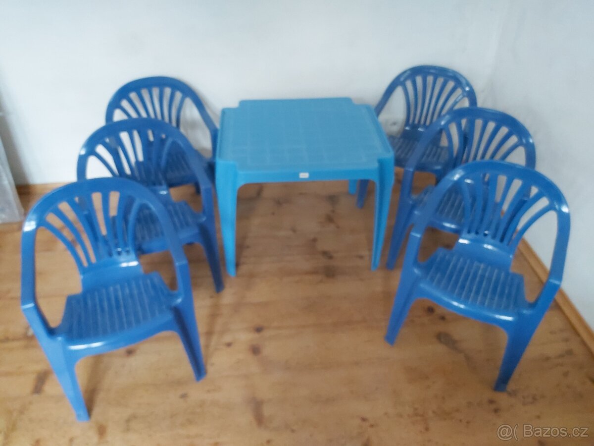 STOLEK A 6 ŽIDLIČEK