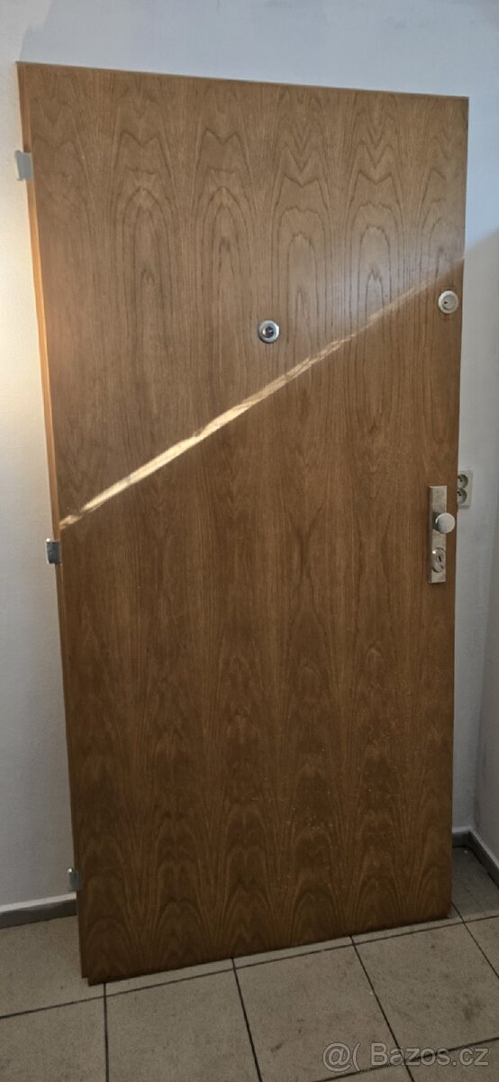 Vchodové dveře 90 cm levé