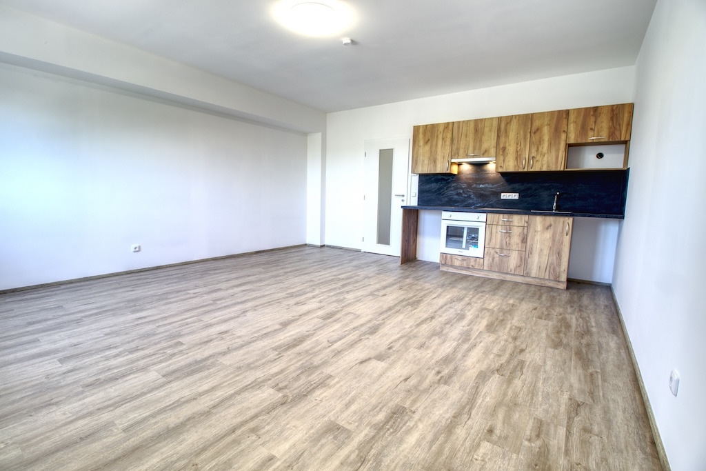 Pronájem nového bytu 1+kk, 40 m2, Smiřice - ul. Cukrovarská.