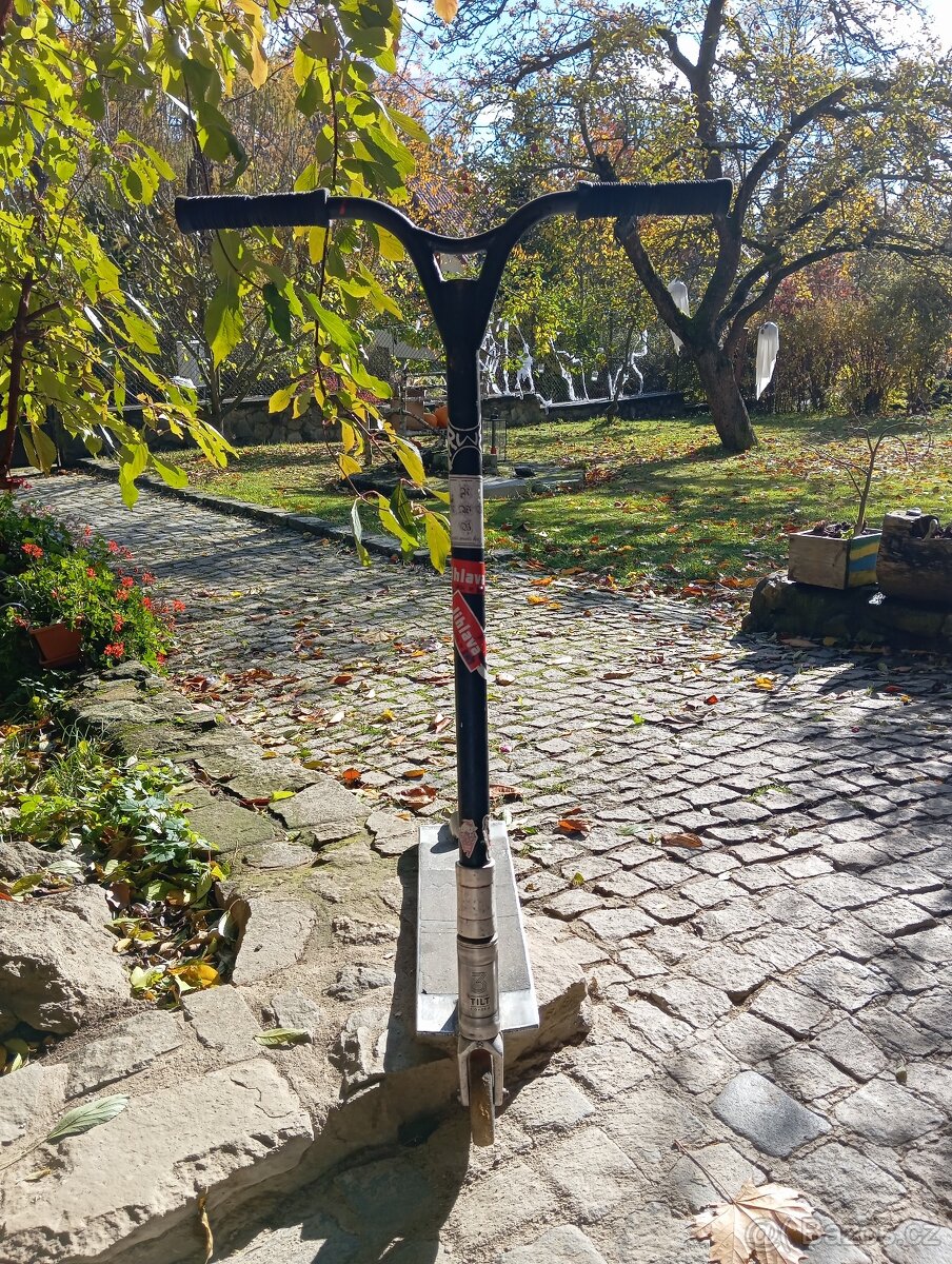 Freestyle koloběžka custom
