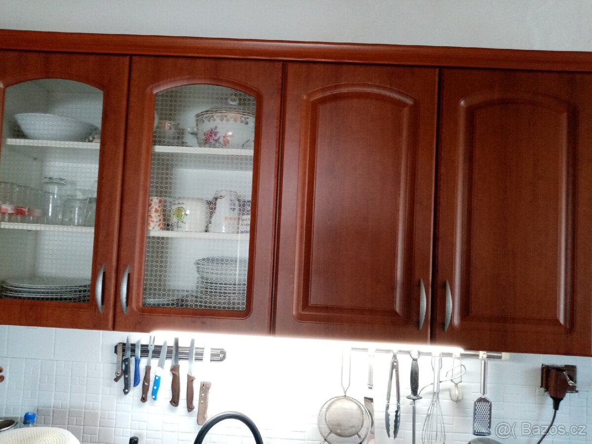 Prodám dvířka ke kuchyňské lince