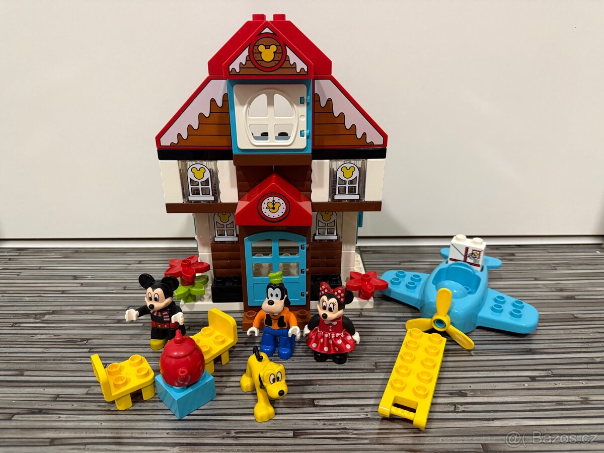 LEGO® DUPLO® 10889 Mickeyho prázdninový dům