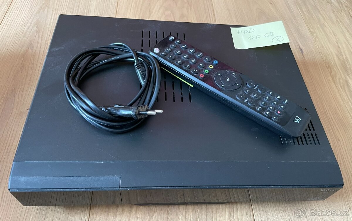 Satelitní přijímač