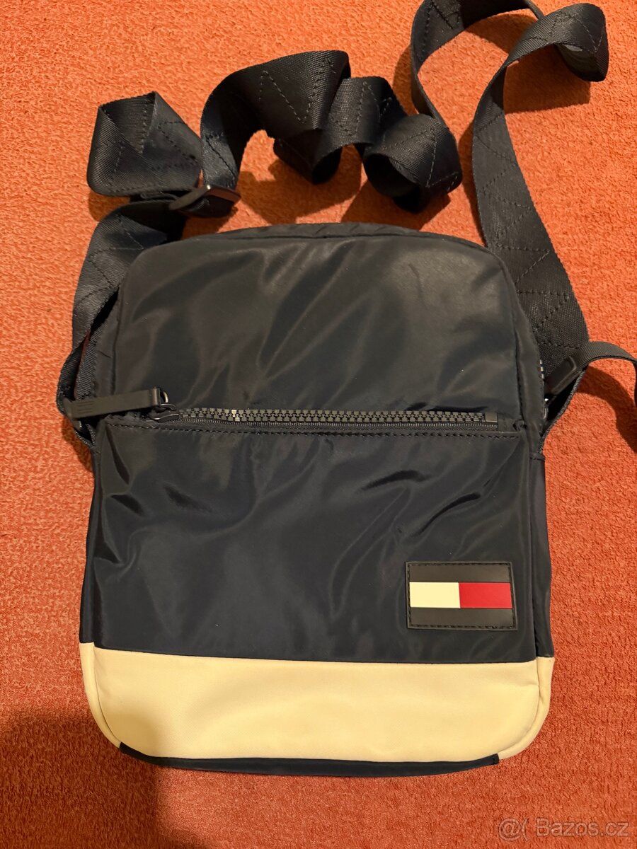Panská taška přes rameno - Tommy Hilfiger