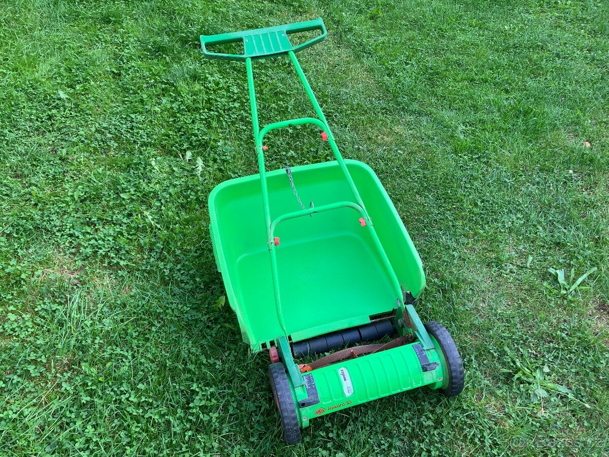 Ruční vřetenová sekačka