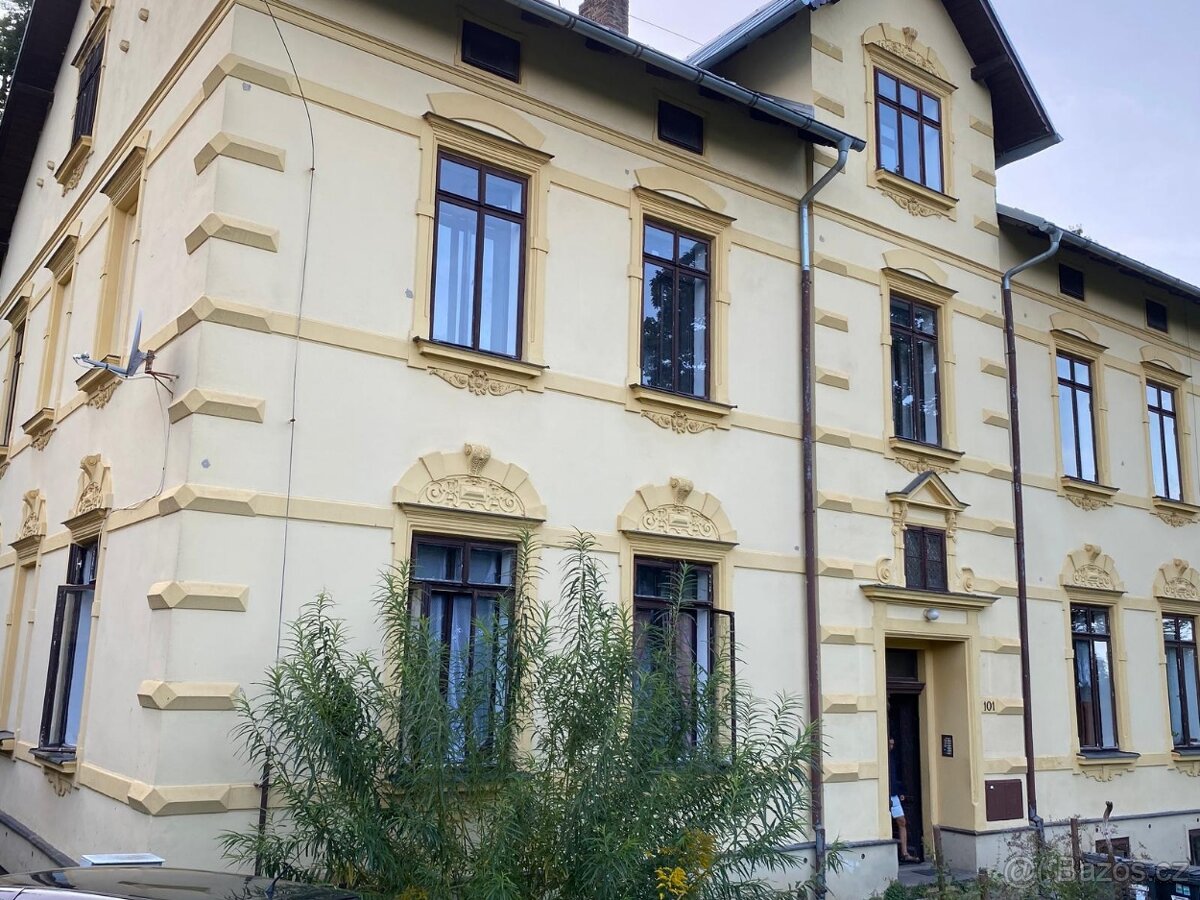 Pronajmu garzoniéru v Žacléři