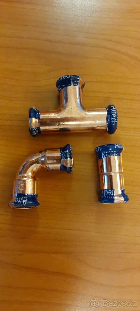 Měděné Lisovací Fitinky dn 15 1/2