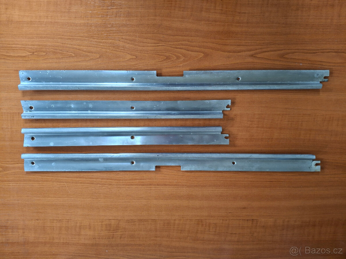 ŠKODA 105 / 136 - LIŠTY KOBERCŮ