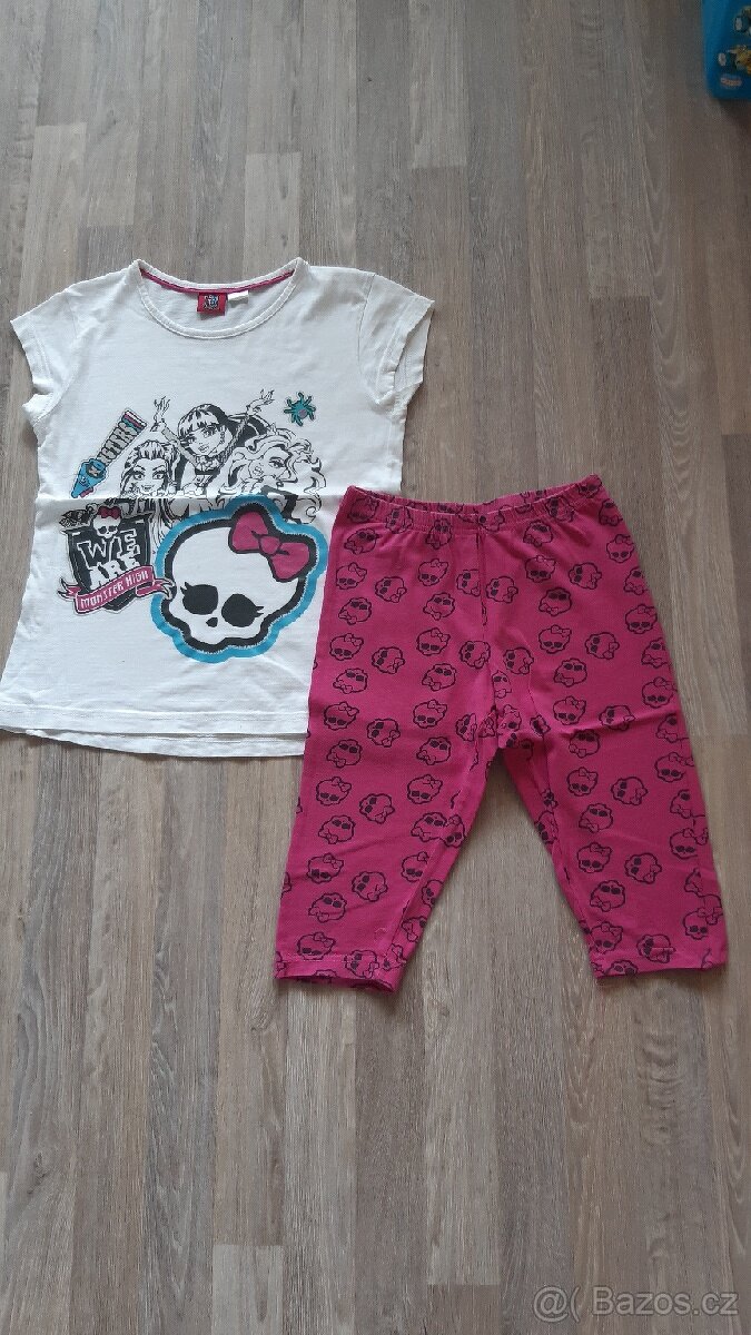 Dívčí pyžamo vel.128