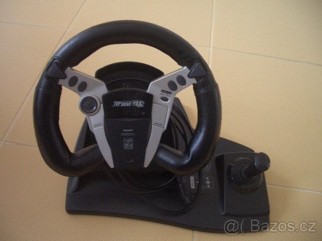 VOLANT PS2