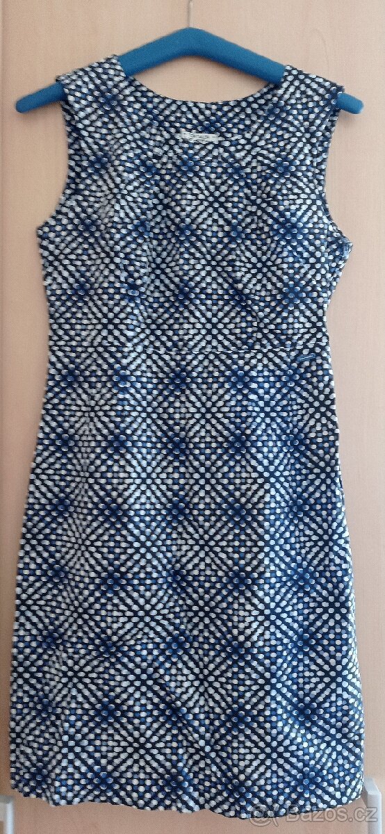 Dívčí - dámské šaty vel. 34