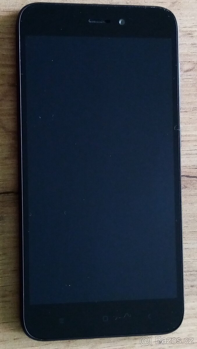 Prodám Xiaomi Redmi Go + SIM karta zdarma.