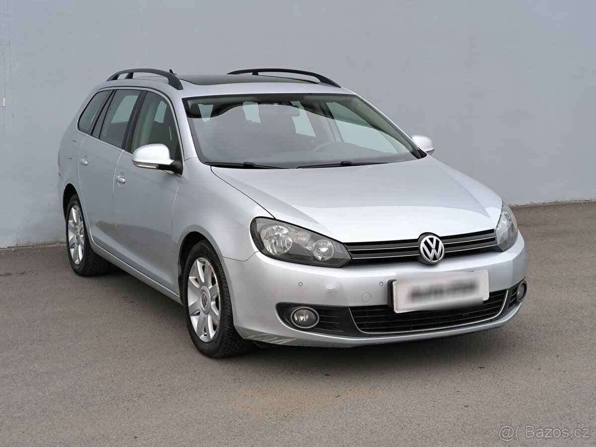 Volkswagen Golf 1.6 , 77 kW nafta, 2013