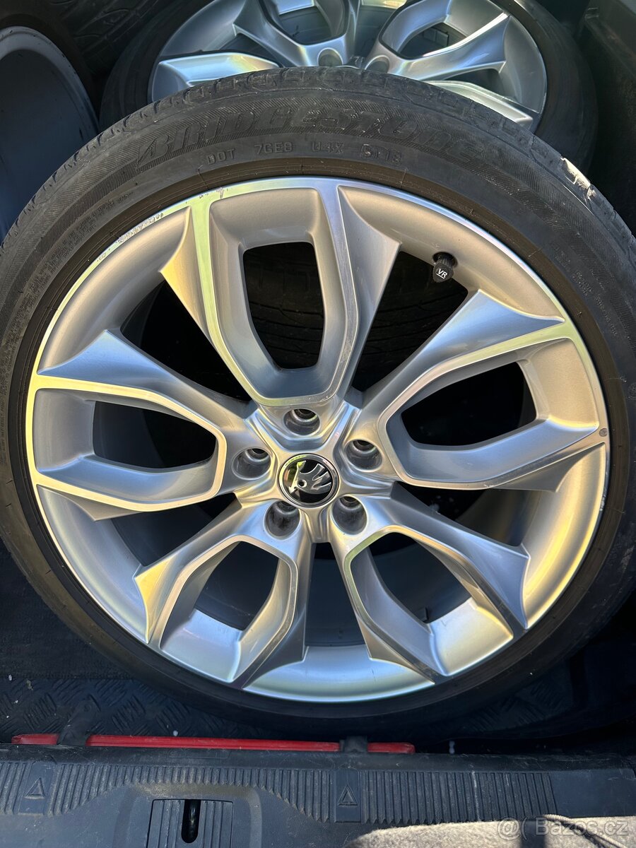 Prodám originální alu kola Škoda Crater R19