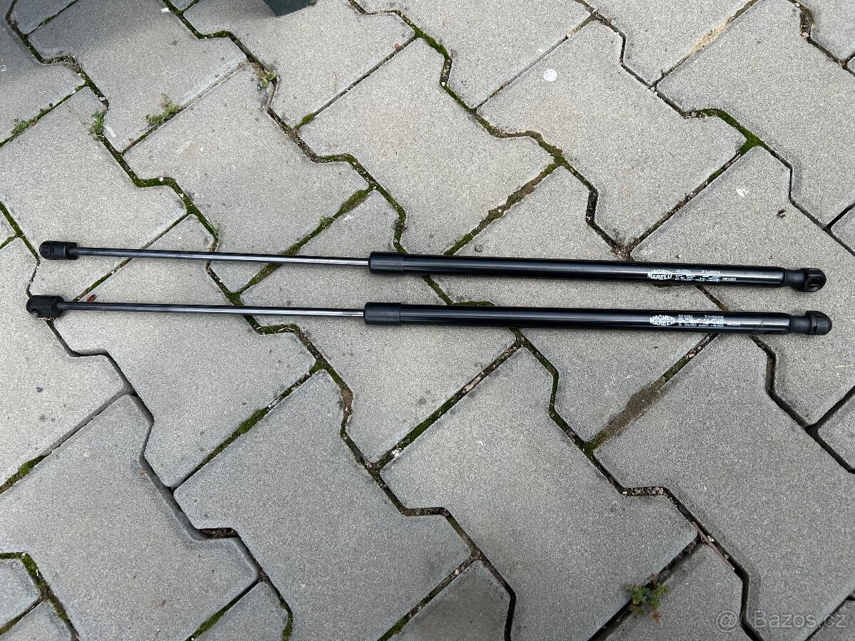 Prodám plynové vzpěry kufr Magnetti Marelli-Octavia 3 combi