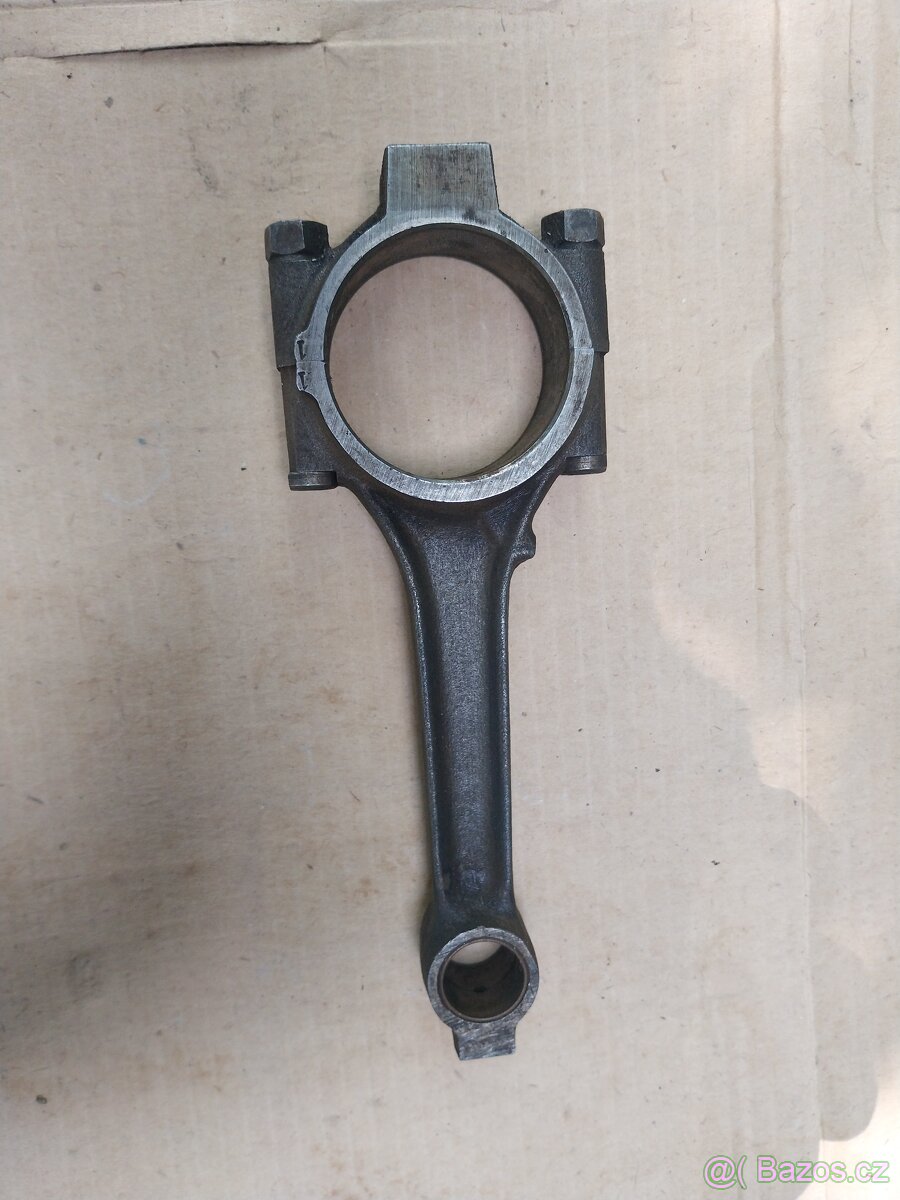 Škoda 1000 MB - koupím sadu ojnic