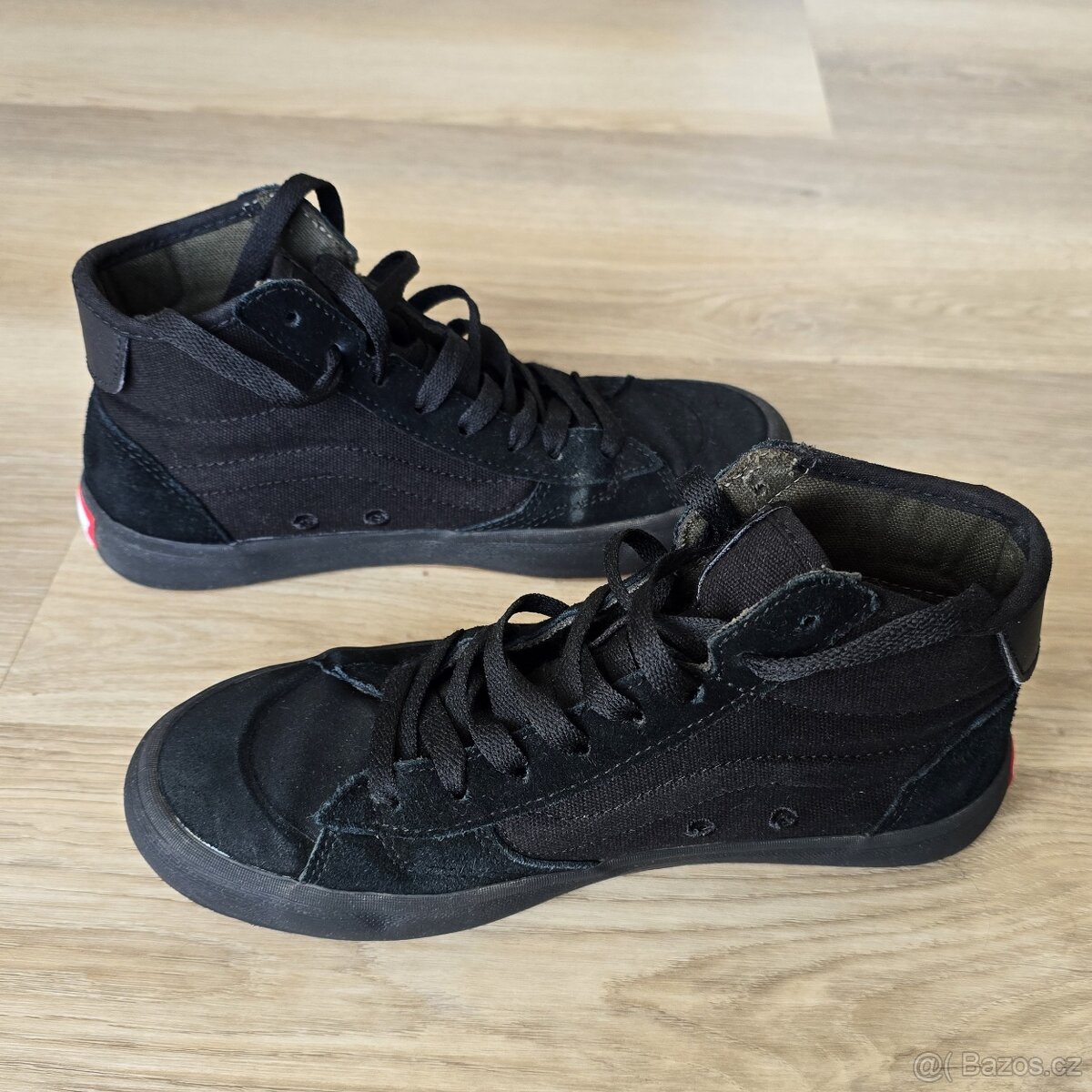 Boty Vans Sk8 Hi VR3 Cush velikost 37