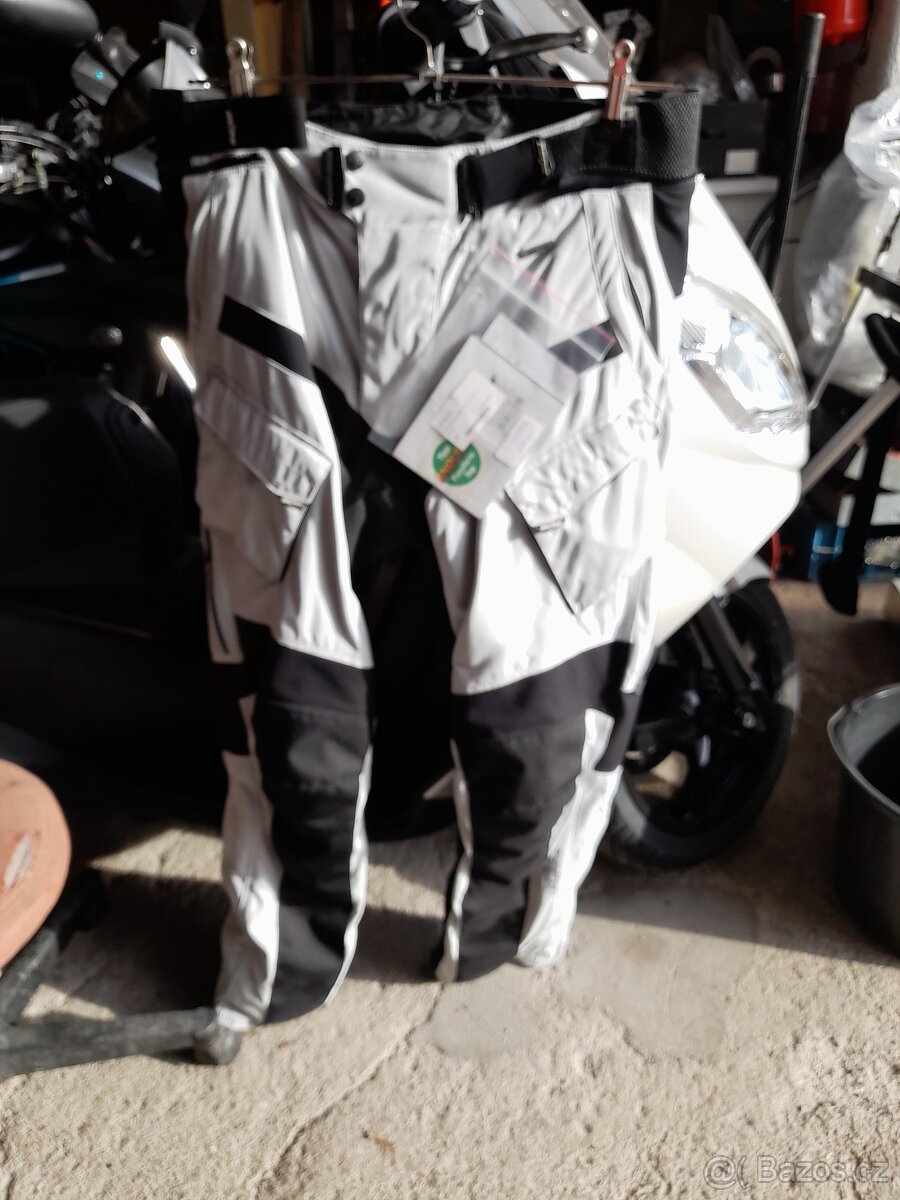 MOTO KALHOTY
