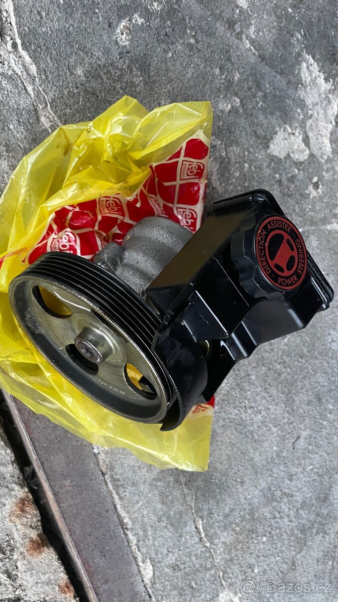 Servo na peugeot 206 CC 2003