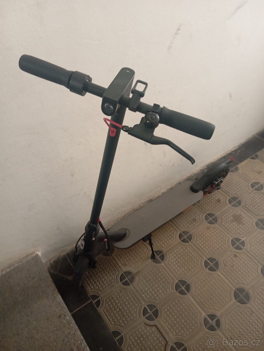 Elektrická koloběžka Sencor Scooter Two