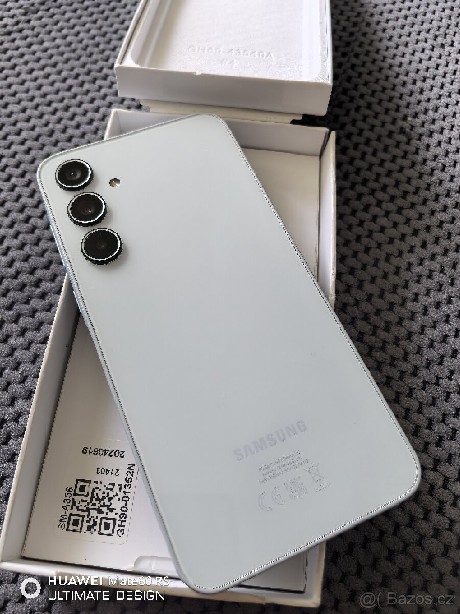 Samsung galaxy A35 5g pouze vybalen
