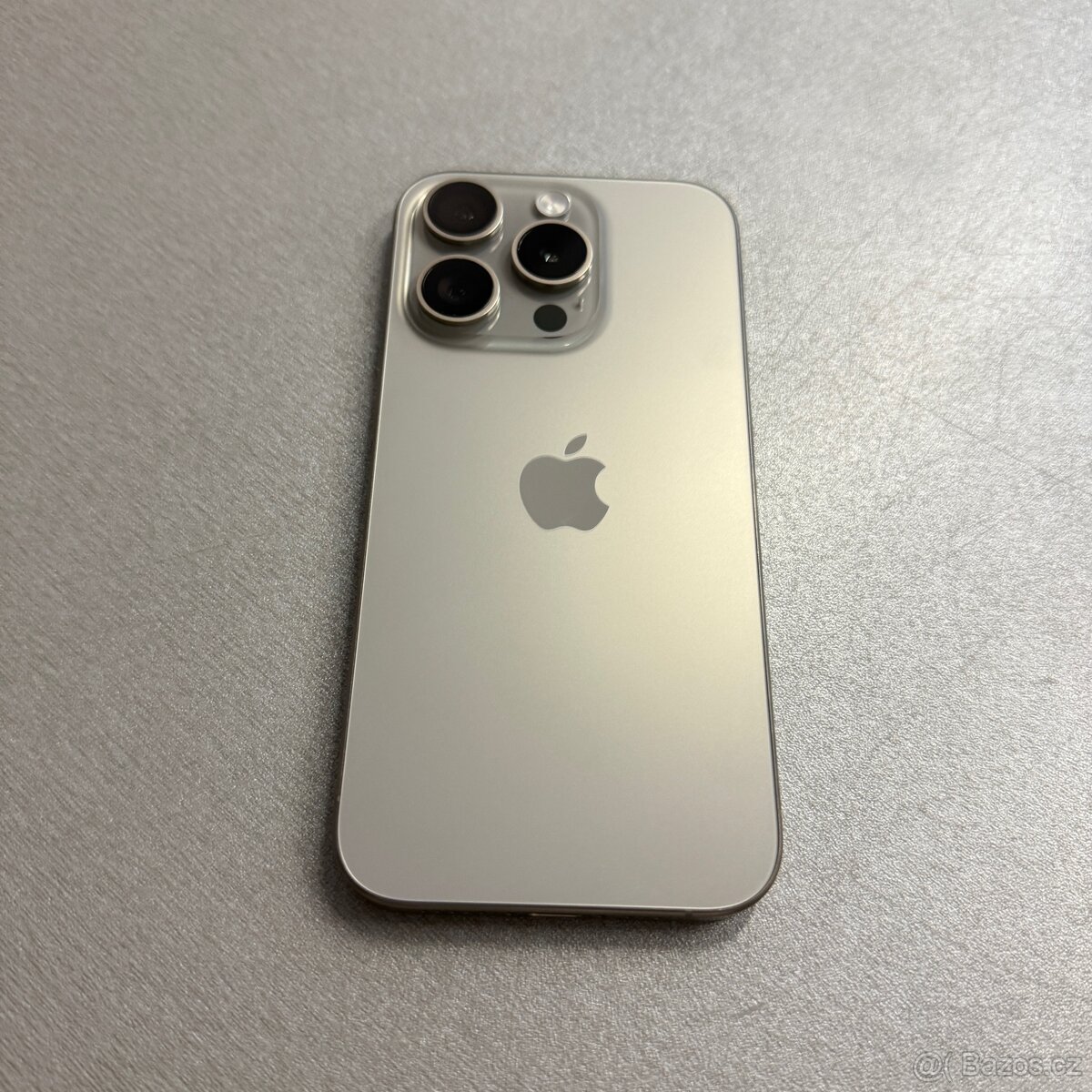 iPhone 15 Pro 256GB natural titan, 12 měsíců záruka