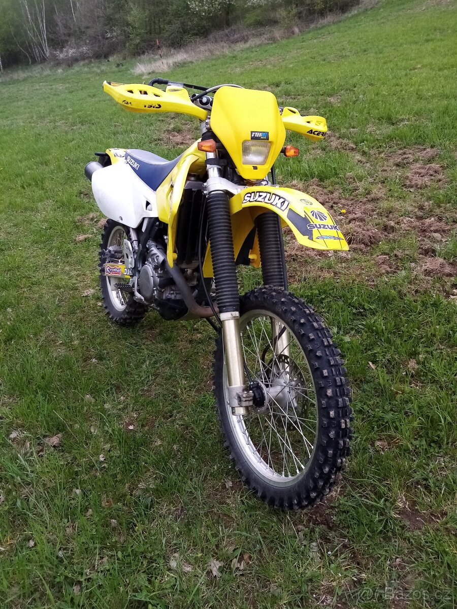 Suzuki DR-Z 400 E