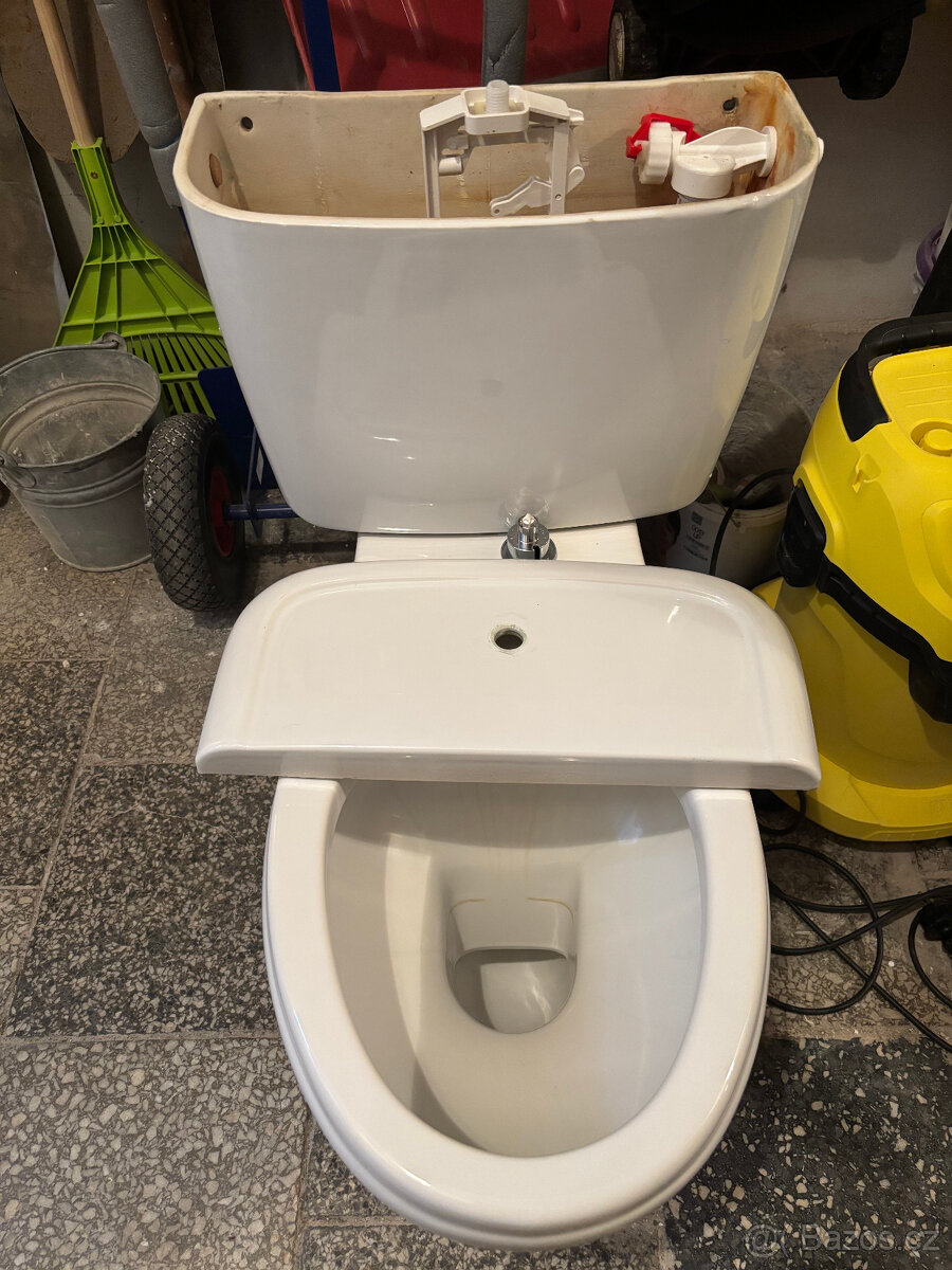 WC Sanesi zadní odpad