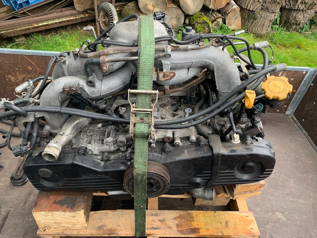 motor Subaru Forester 2,5