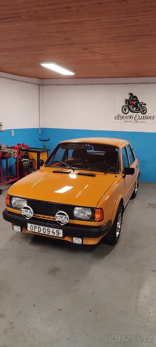 Škoda 105L TOP stav investiční VŮZ