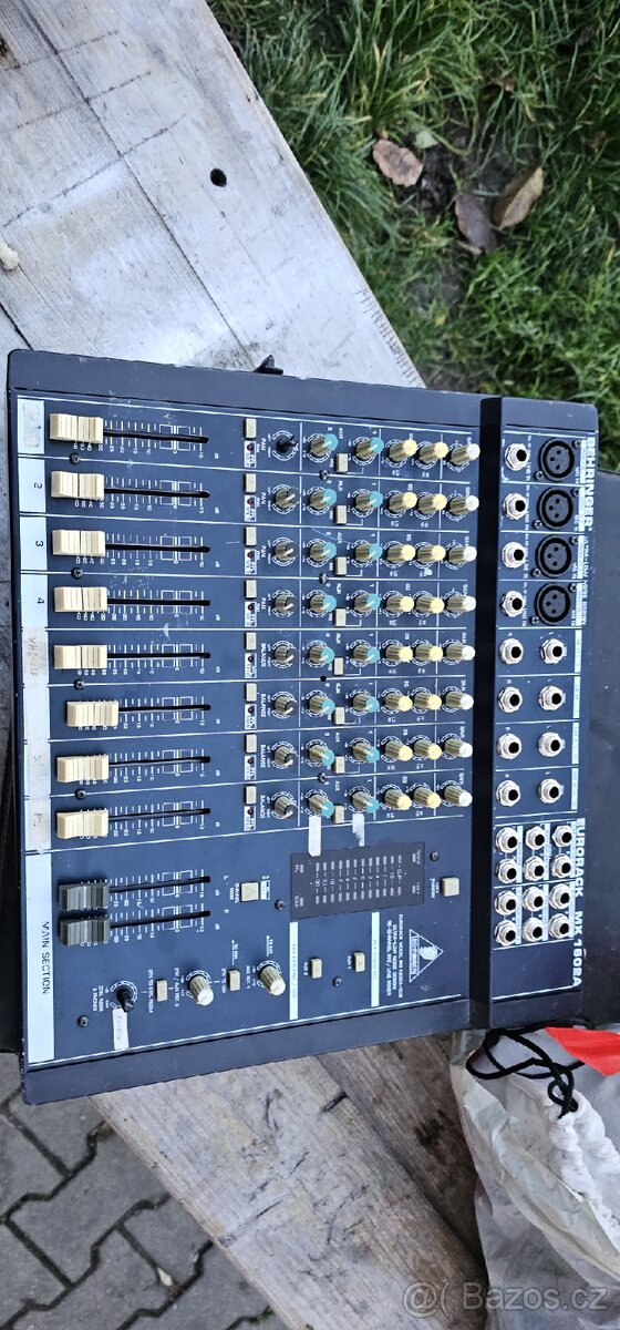 Mixpult beringer eurorack 1602a
