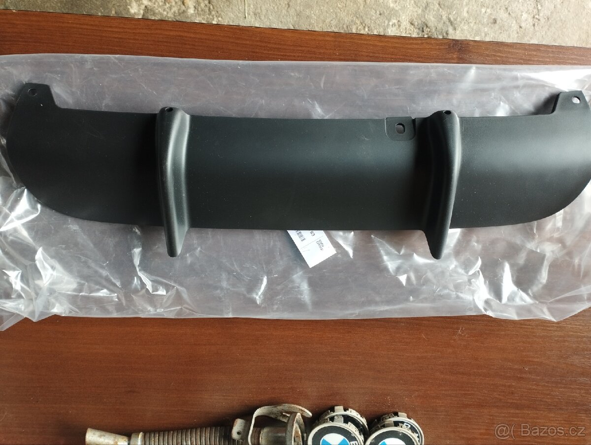 BMW E92 zadní difuzor originál