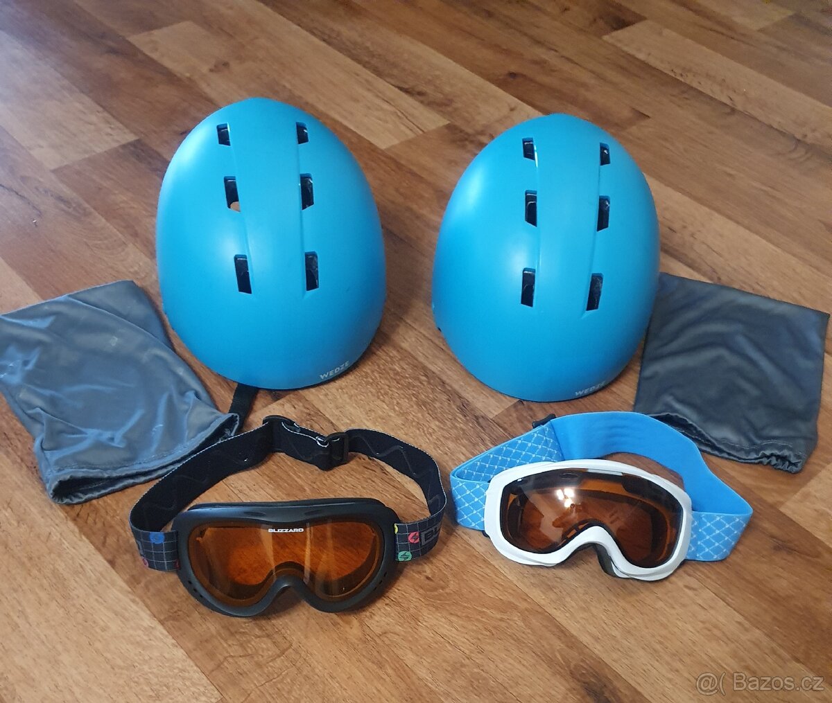 Dětská lyžařská helma WEDZE (Decathlon)