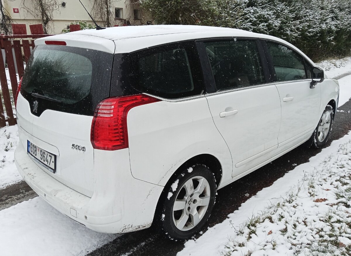 Peugeot 5008 2.0Hdi 110kw rok 2014