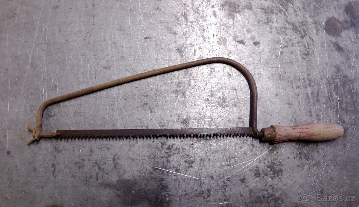 STARÉ NÁŘADÍ - RUČNÍ PILKA 280