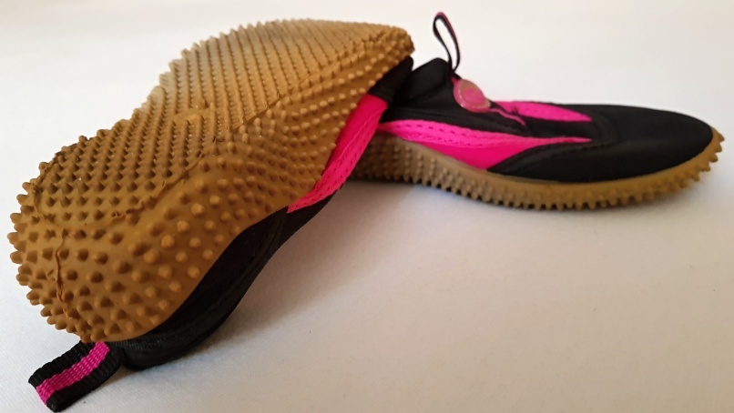 366 - Boty do vody 2SURF vel.28