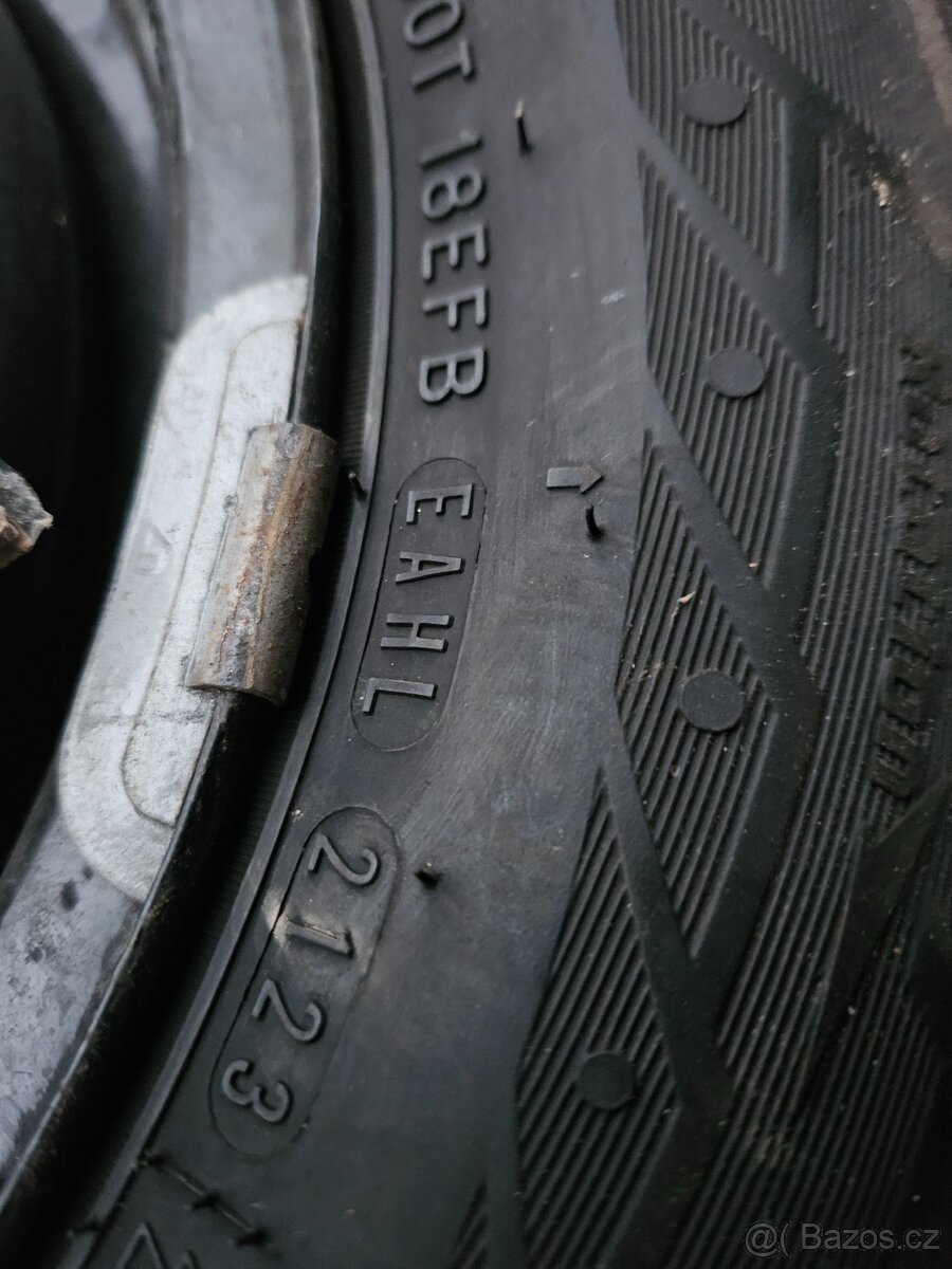 Zimní pneu 165/70 r13